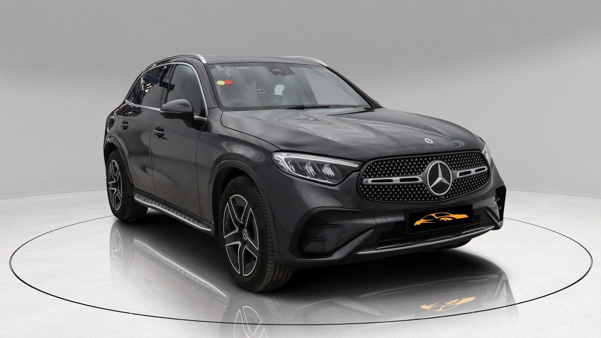 Mercedes-Benz GLC 300 AMG Line in grey, front three-quarter view